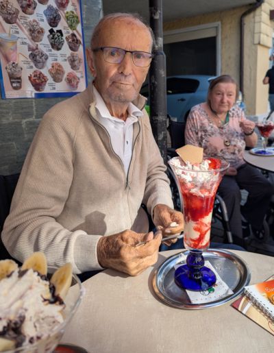 Gemeinsam Eis essen – ein schöner Sommerausflug – Bild 2